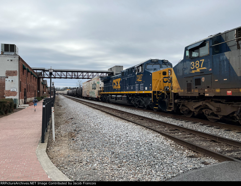 CSX 7587